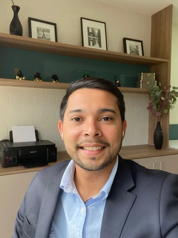 Dr. Marcos Lemos - Ortopedista e Cirurgião da Mão